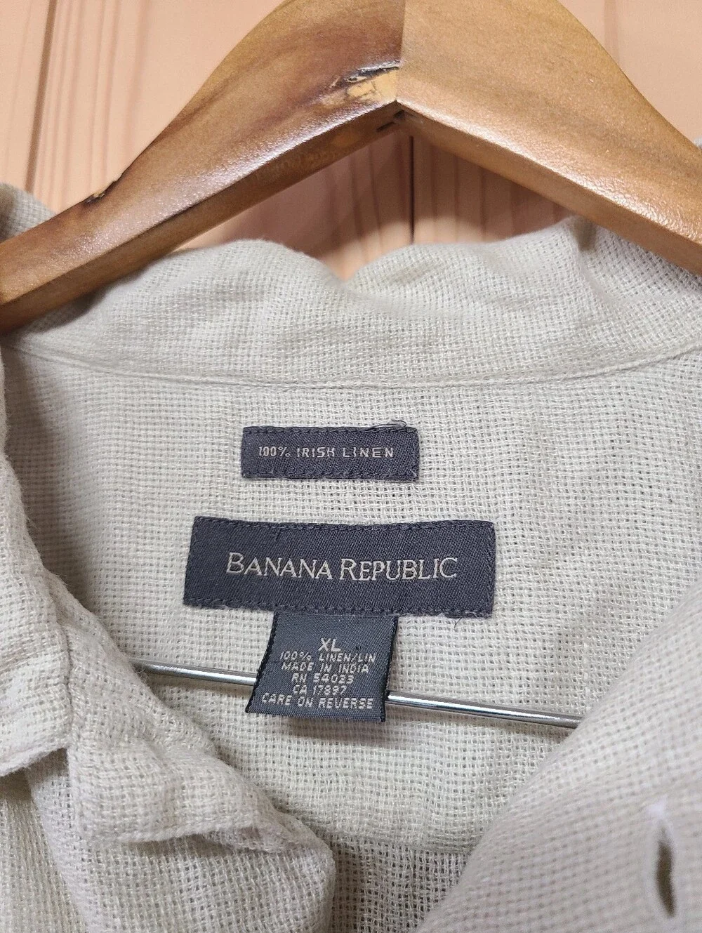 Banana Republic Men's Short-Sleeve Button-Up Shirt - Light Beige